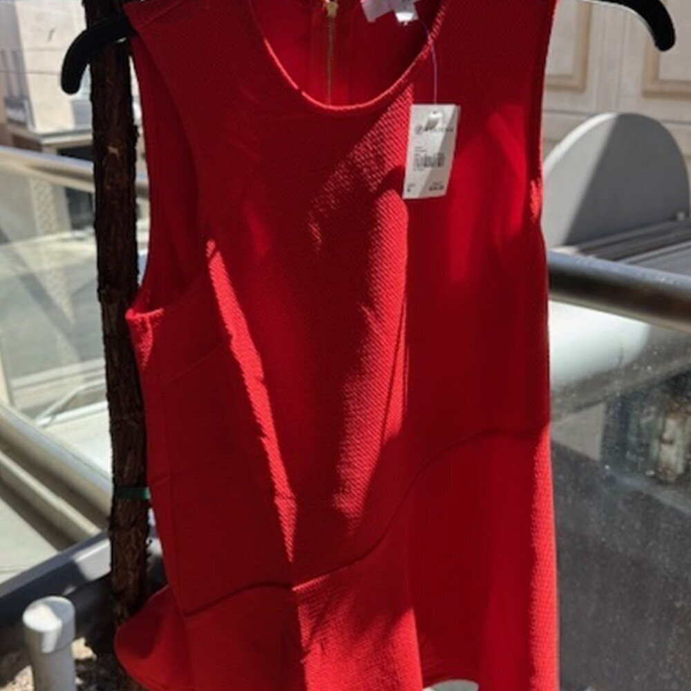 NWT Versona Textured Knit Tank Top with Flared Asymmetric Peplum